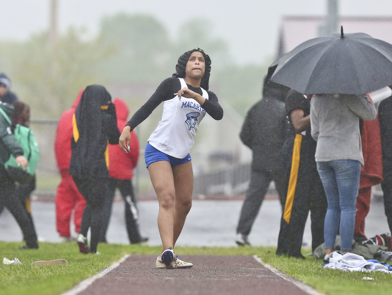 Class 2A Tolono Sectional 22 5.09.19.JPG